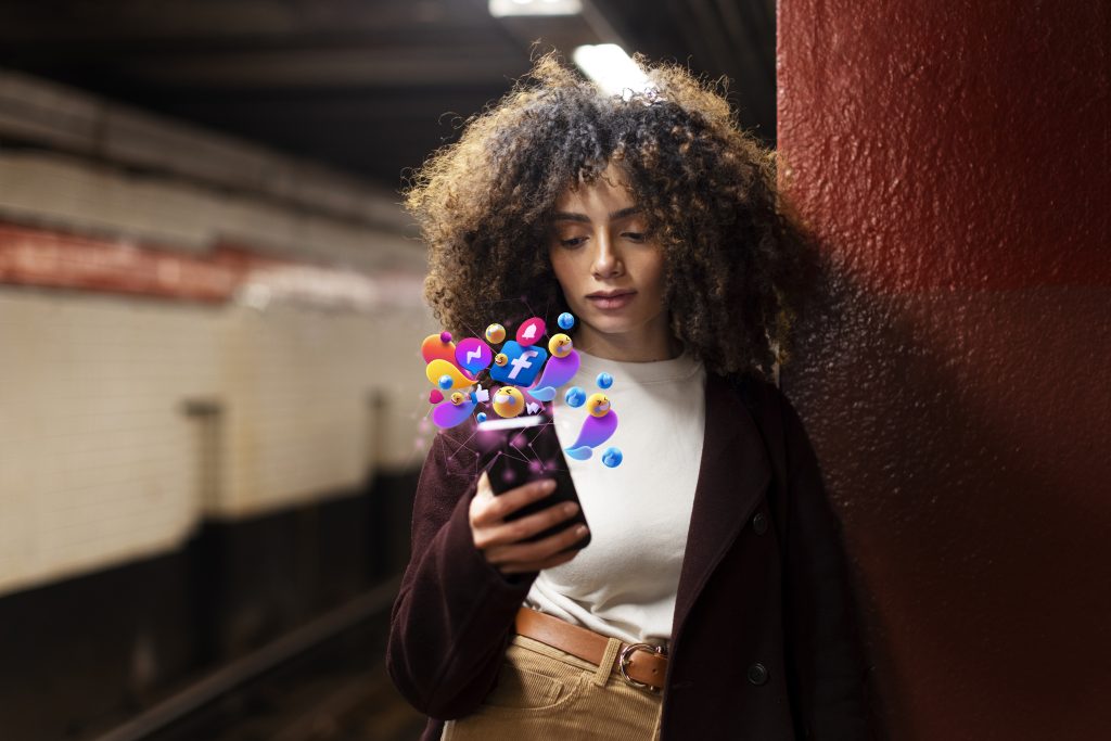 Strategii de marketing pe Social Media pentru a-ti creste abonatii OnlyFans cu Aroa Agency